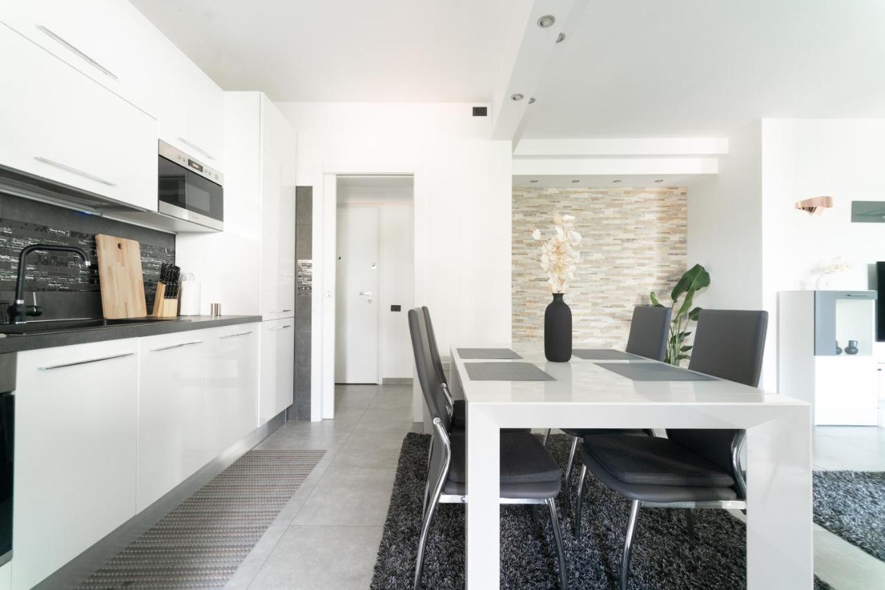 Oasis Luxury - A.C/Terrace/2Bedrooms Bergamo Exterior photo