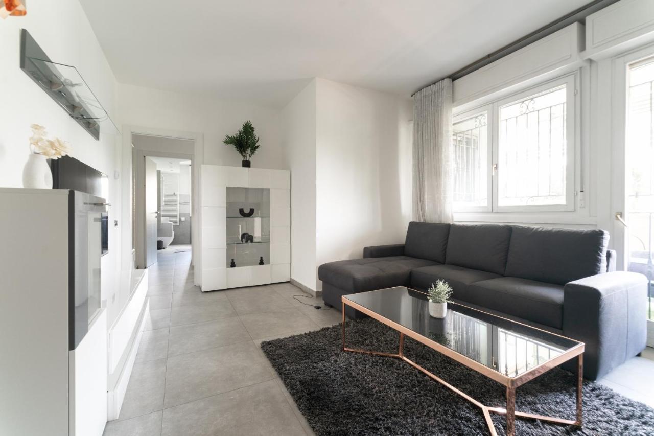 Oasis Luxury - A.C/Terrace/2Bedrooms Bergamo Exterior photo